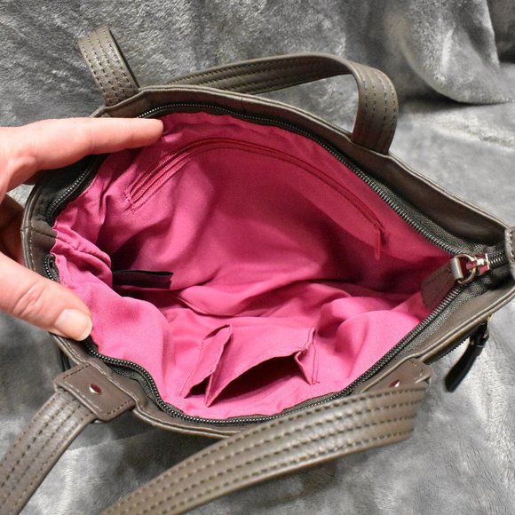 Stone Mountain Leather Handbag - Picture 6 of 13